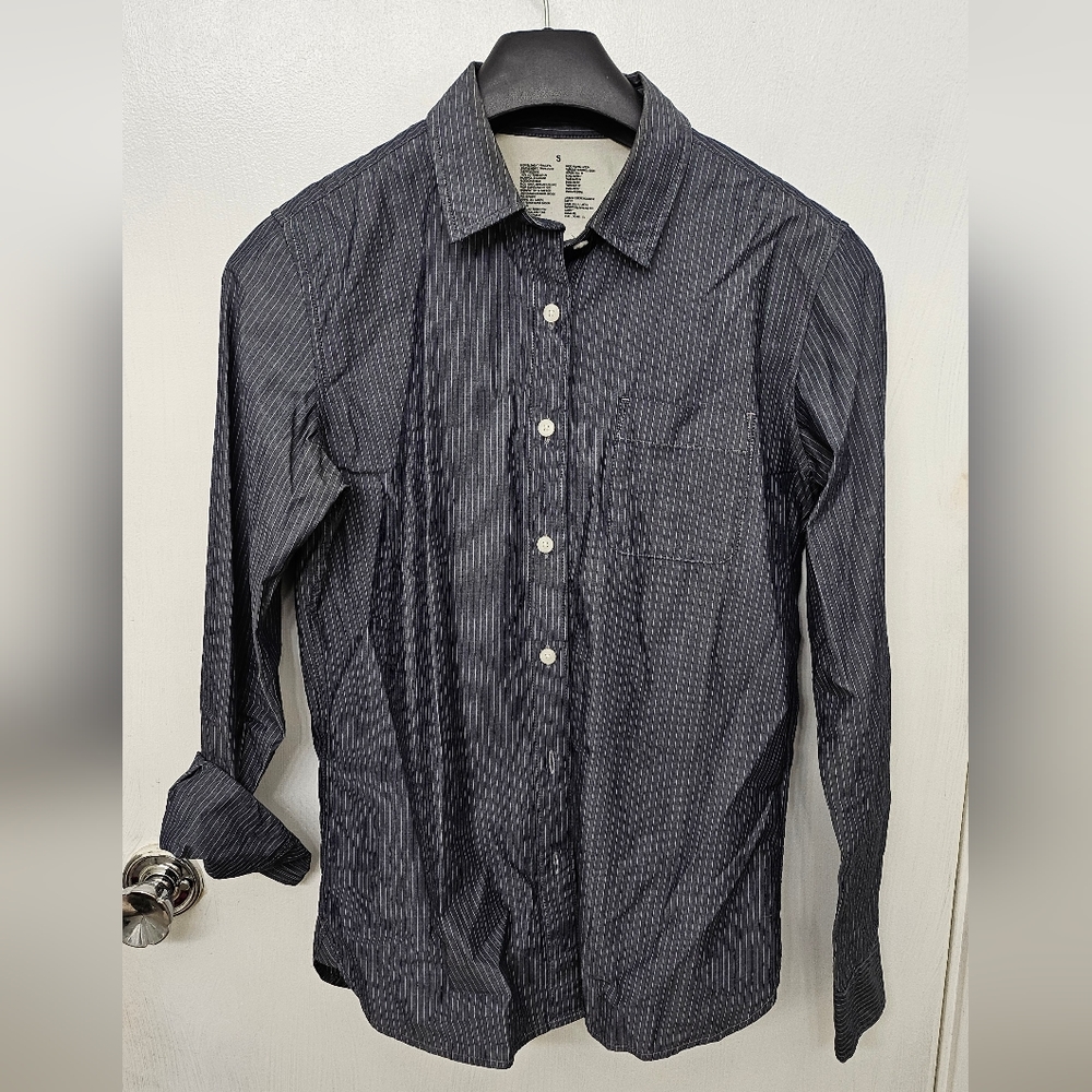 Muji's Women's Poplin Dress Shirt Striped Small